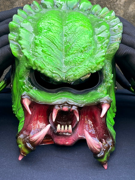 airbrush motorcycle helmet u.s not predator Predator helmet Ninja Green Alien Custom Motorcycle Airbrush Helmet Sk – Custom Airbrush Helmet