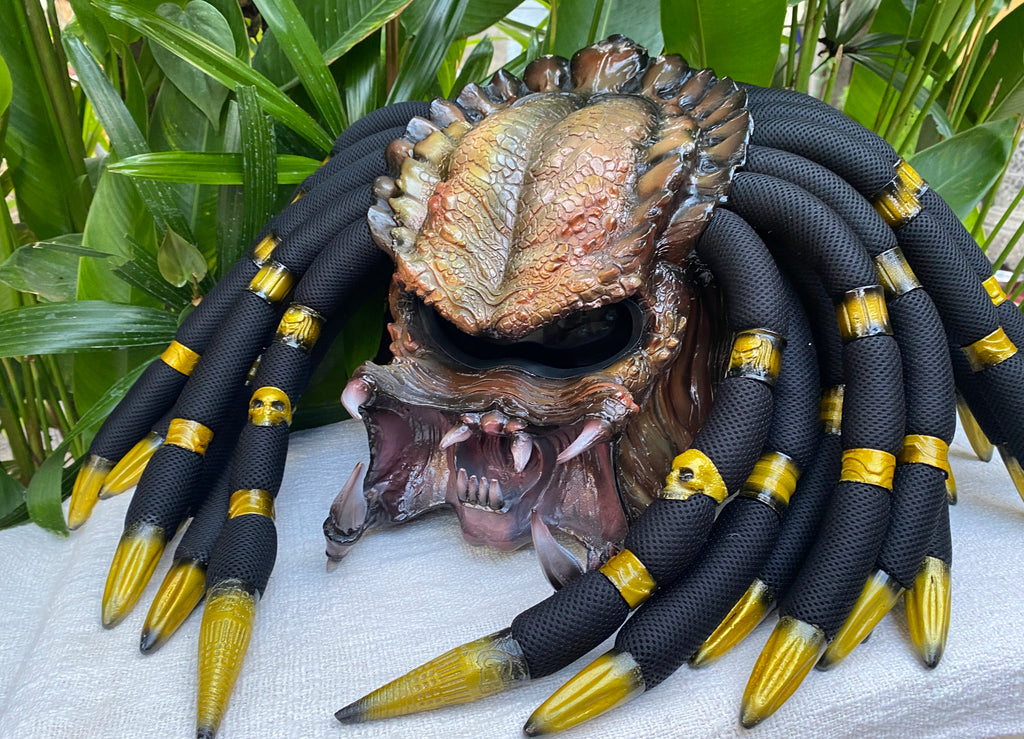 fangs full face motorcycle helmet Golden Brown custom predator motorcycle helmet with Dreads and Fangs