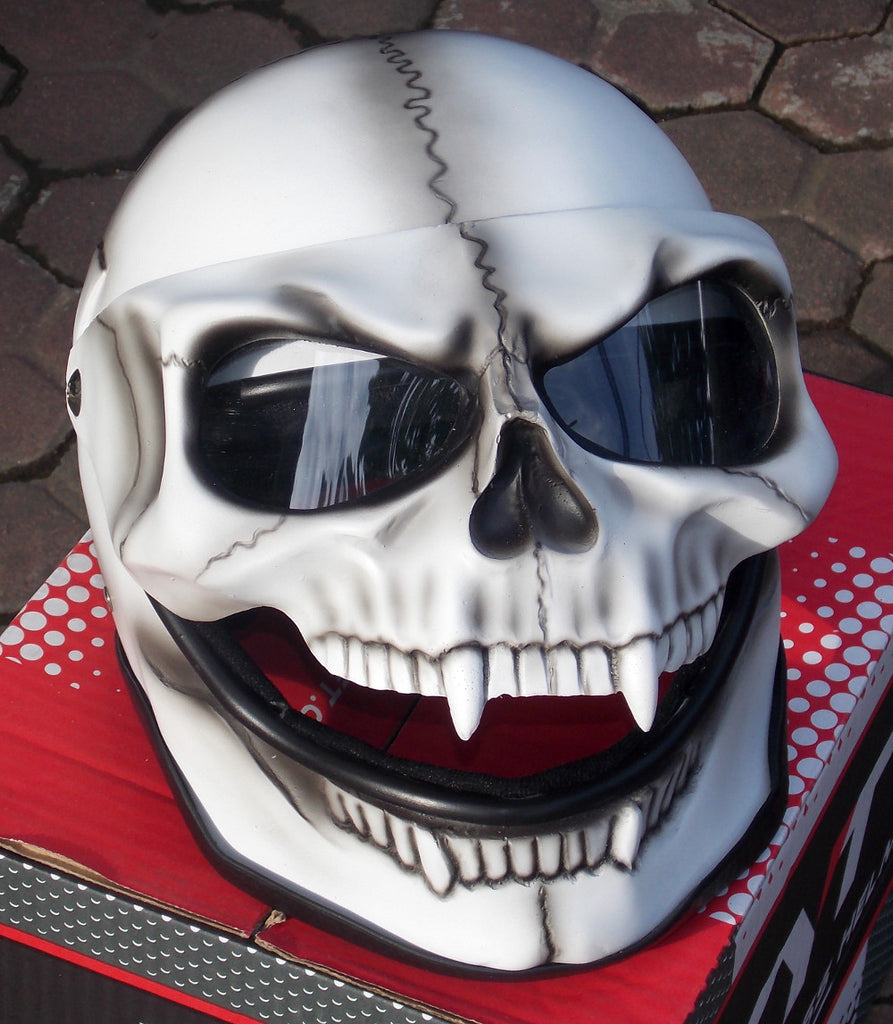 Visor Full Face Helmet Ghost – Custom Airbrush Helmet Visor Full Face Helmet Ghost – Custom Airbrush Helmet