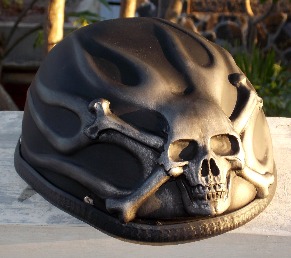 Bones Skull Helmet Low Profil Badass Helmet incl. Cruiser Goggles