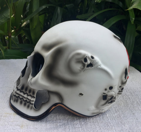 Wearable Pointy White Skull Helmet 