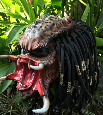 Predator Classic Alien Custom Motorcycle Airbrush Helmet Skull Dreadlo – Custom Airbrush Helmet Predator Classic Alien Custom Motorcycle Airbrush Helmet Skull Dreadlo – Custom Airbrush Helmet