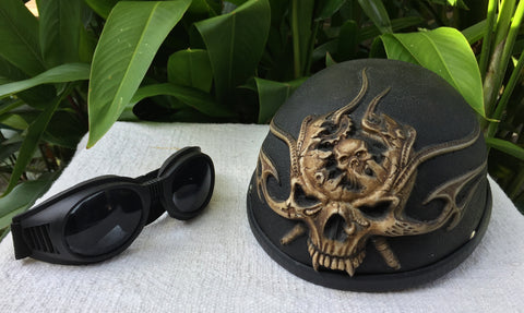 full face helmet on a trike motorcycle Open Skull Helmet Chopper Trike Helmet Retro Goggles Old School – Custom Airbrush Helmet